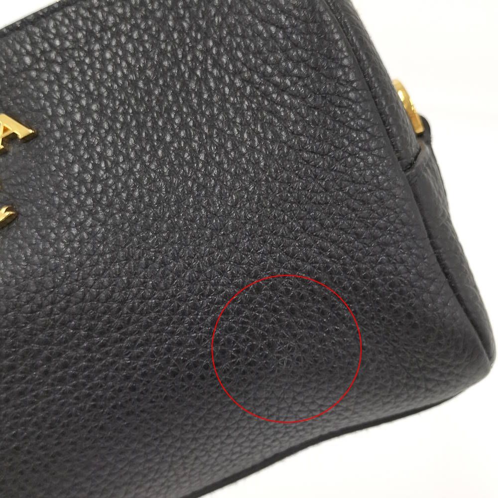 Prada Vitello Daino Leather Pouch Nero — view 6