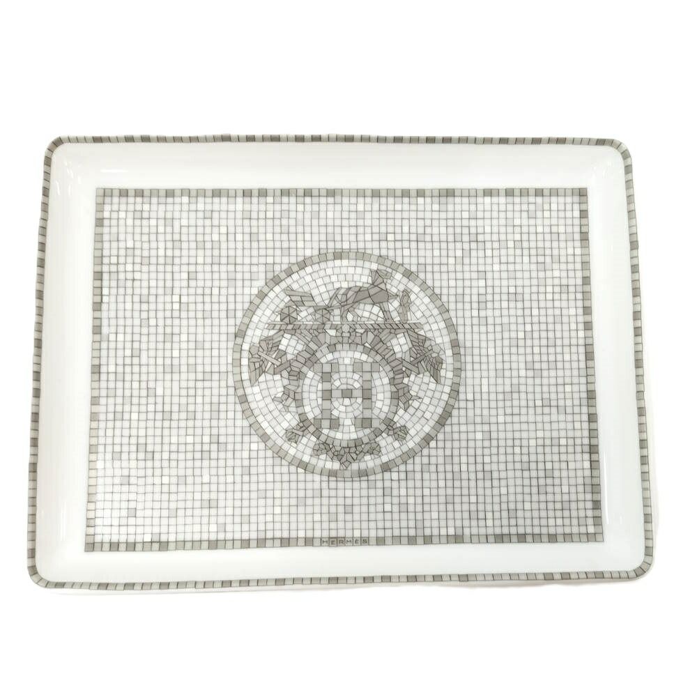 Hermes Mosaic Vin Quatre Plate Tableware