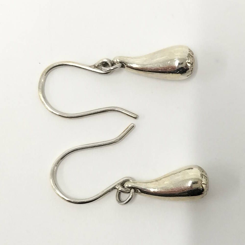 Tiffany & Co Teardrop Earrings Silver — view 4