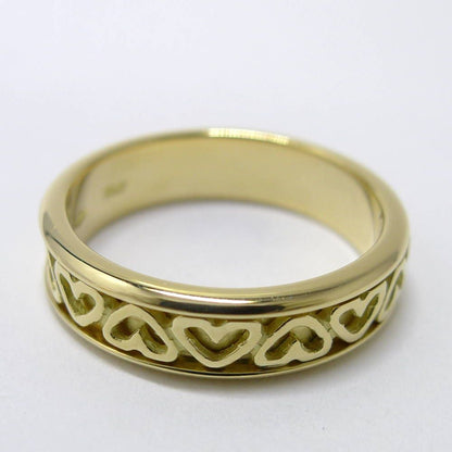 Tiffany & Co Out Heart Ring 18k Yellow Gold — view 4