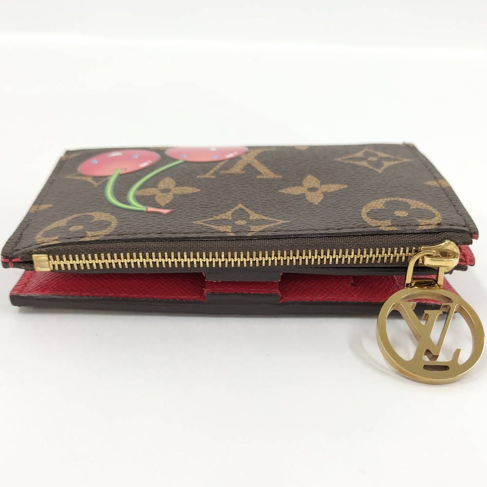 Louis Vuitton Bifold Wallet LV TM Portefeuille Lisa Monogram Cherry — view 5