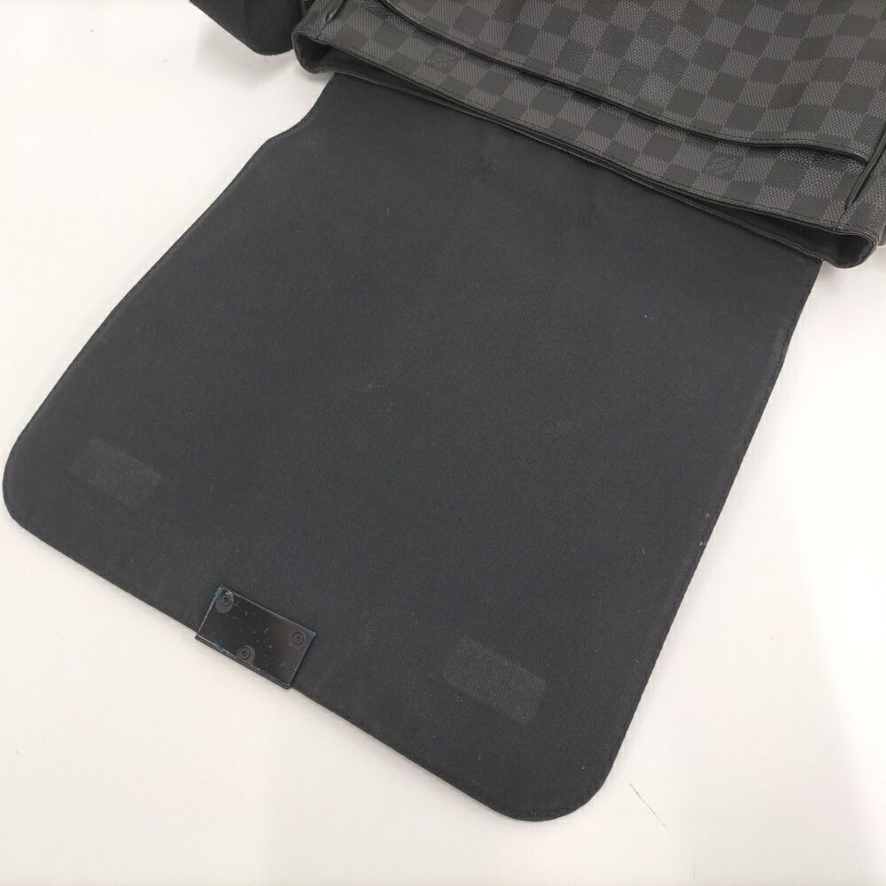 Louis Vuitton District MM Damier Graphite Shoulder Bag — view 8