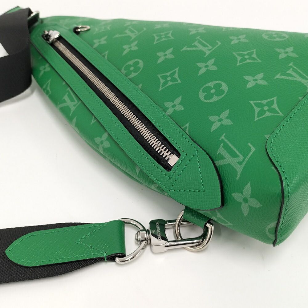 Louis Vuitton Duo Sling Bag Taigarama Monogram Green — view 4