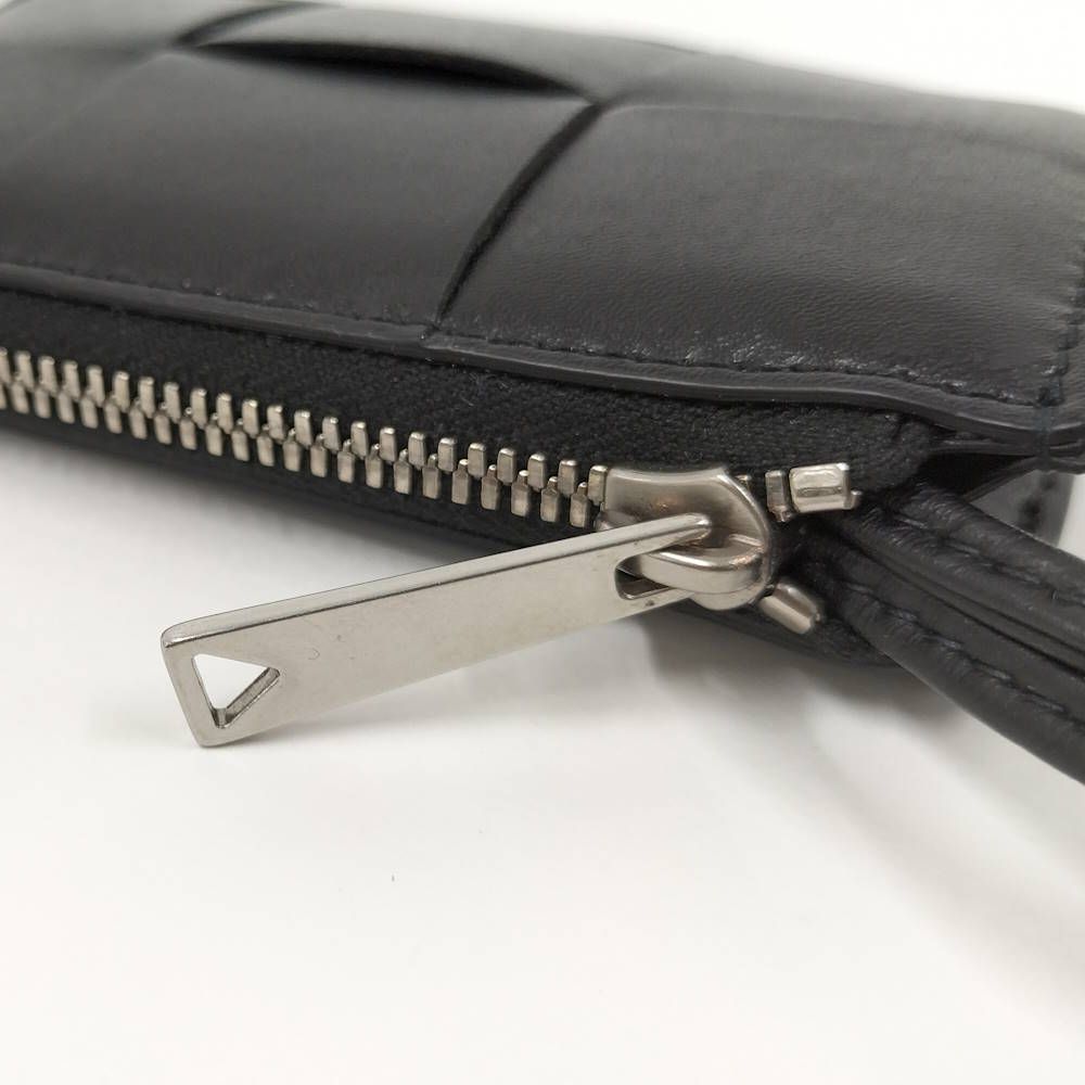 Bottega Veneta Coin Case Maxi Intrecciato Leather Black — view 6