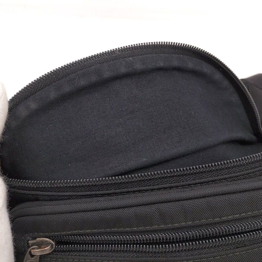 Balenciaga Explorer Belt Bag Black — view 8