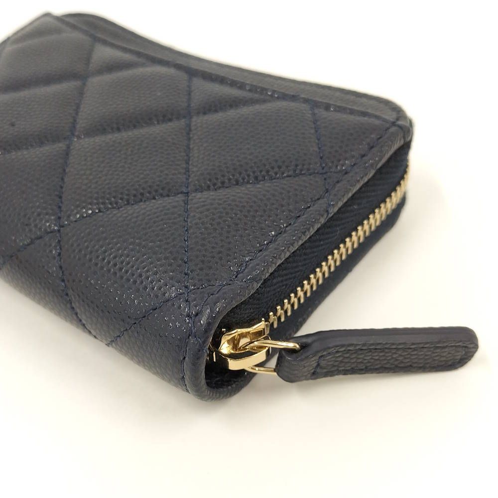 Chanel Zip Around Coin Case Caviar Leather CC Logo Navy — view 4
