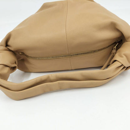Bottega Veneta Double Knot Handbag Leather Beige — view 5