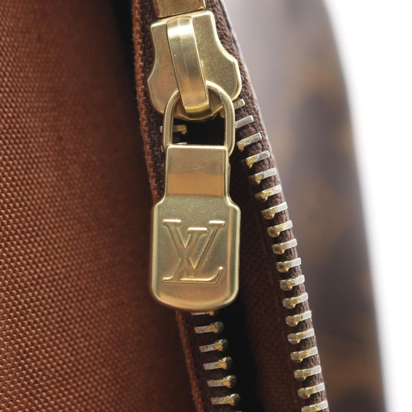 Louis Vuitton Shoulder Bag Messenger Boble MM Canvas — view 6