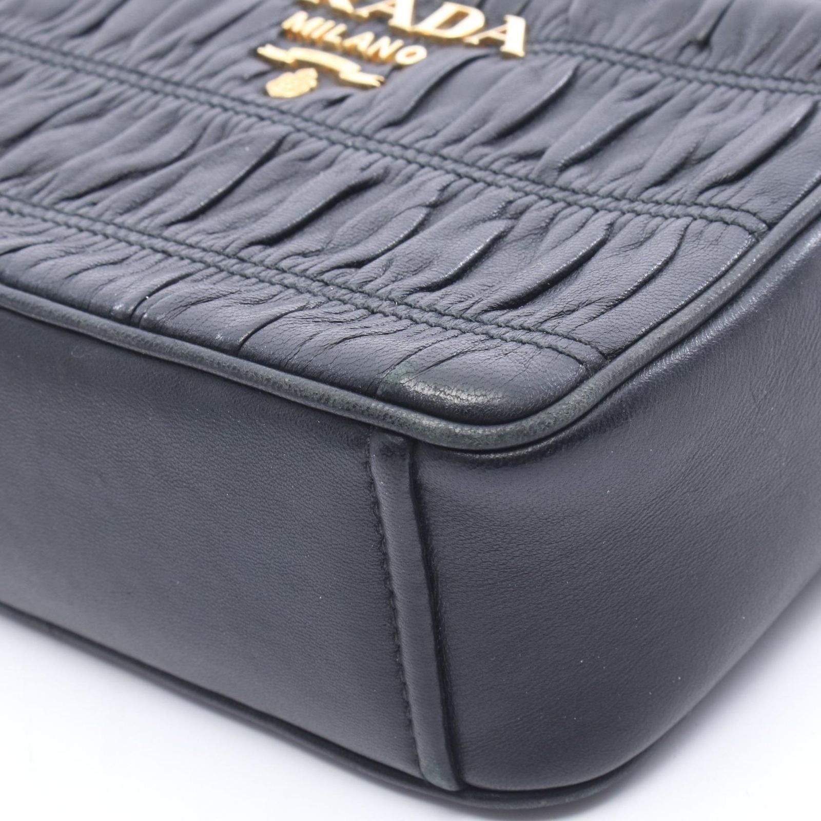 Prada Shoulder Bag Nappa Gaufre Black Leather Full Chain — view 6
