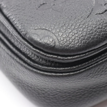 Louis Vuitton Handbag Pochette Metis MM Noir Leather — view 5