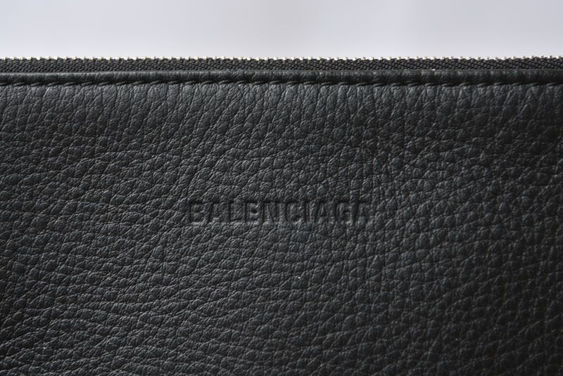 Balenciaga Everyday Pouch Multi Single Mirror — view 6