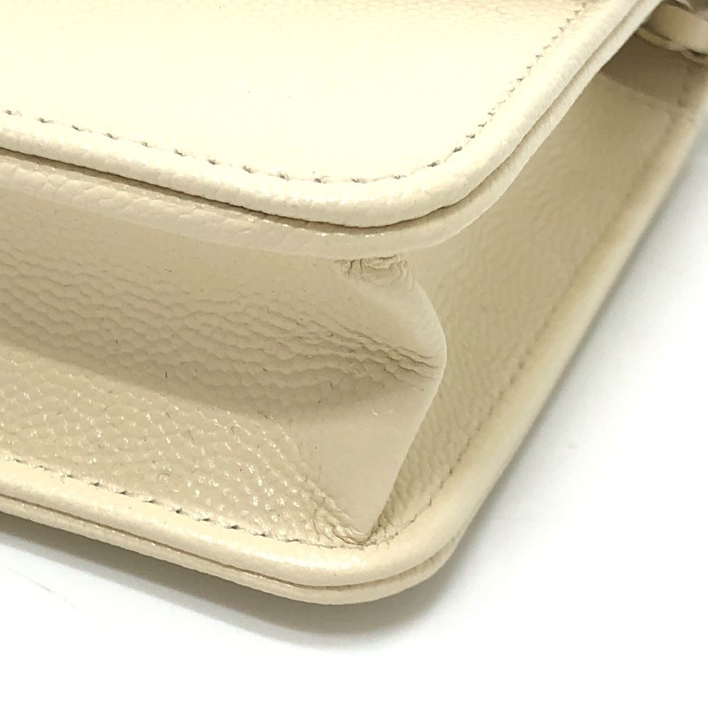 Chanel Shoulder Bag CC Logo Caviar Leather Cream White — view 6