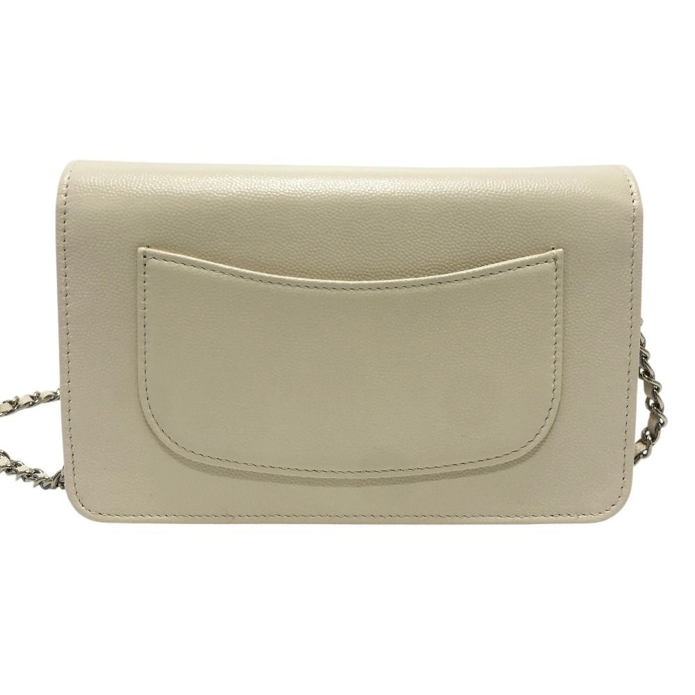 Chanel Shoulder Bag CC Logo Caviar Leather Cream White — view 2