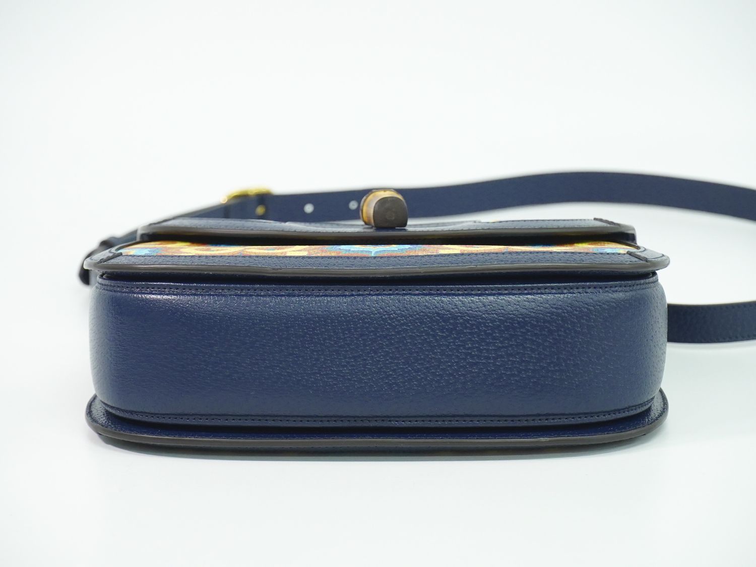 Gucci Bamboo 2-Way Shoulder Bag Pochette Leather Navy Multicolor — view 3