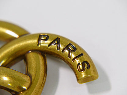 Chanel CC Logo Turnlock Brooch Gold Plated — view 5