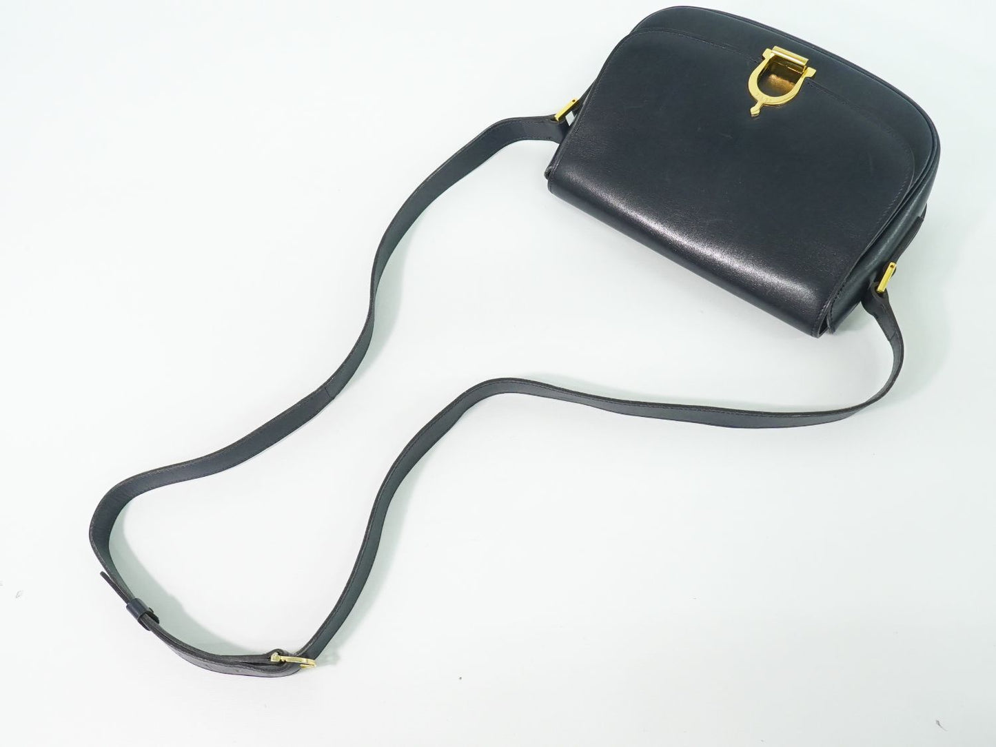 Celine Horse Shoe Shoulder Bag Pochette Leather Navy — view 4