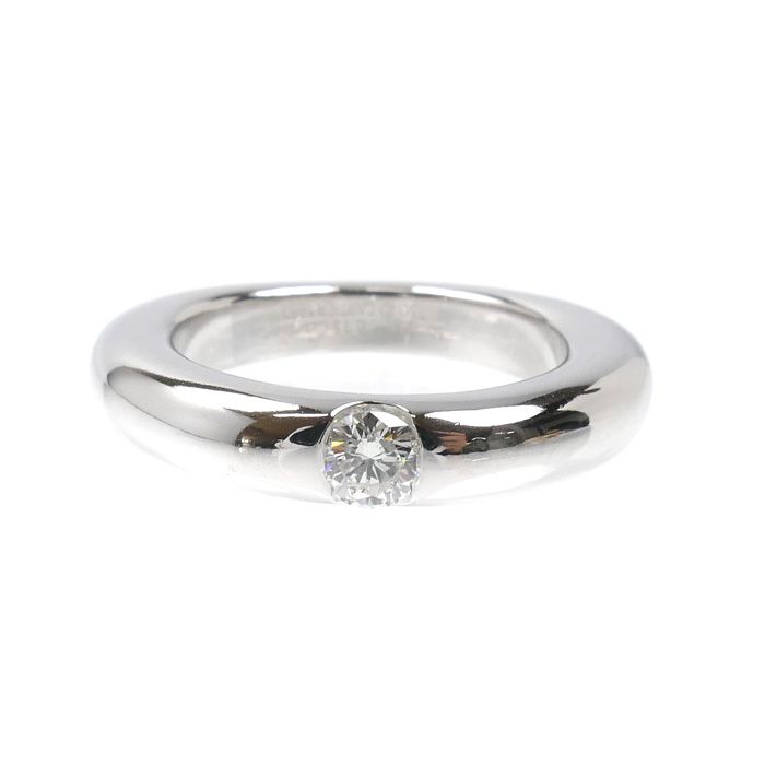 Cartier 18k White Gold Ellipse Ring Diamond — view 3