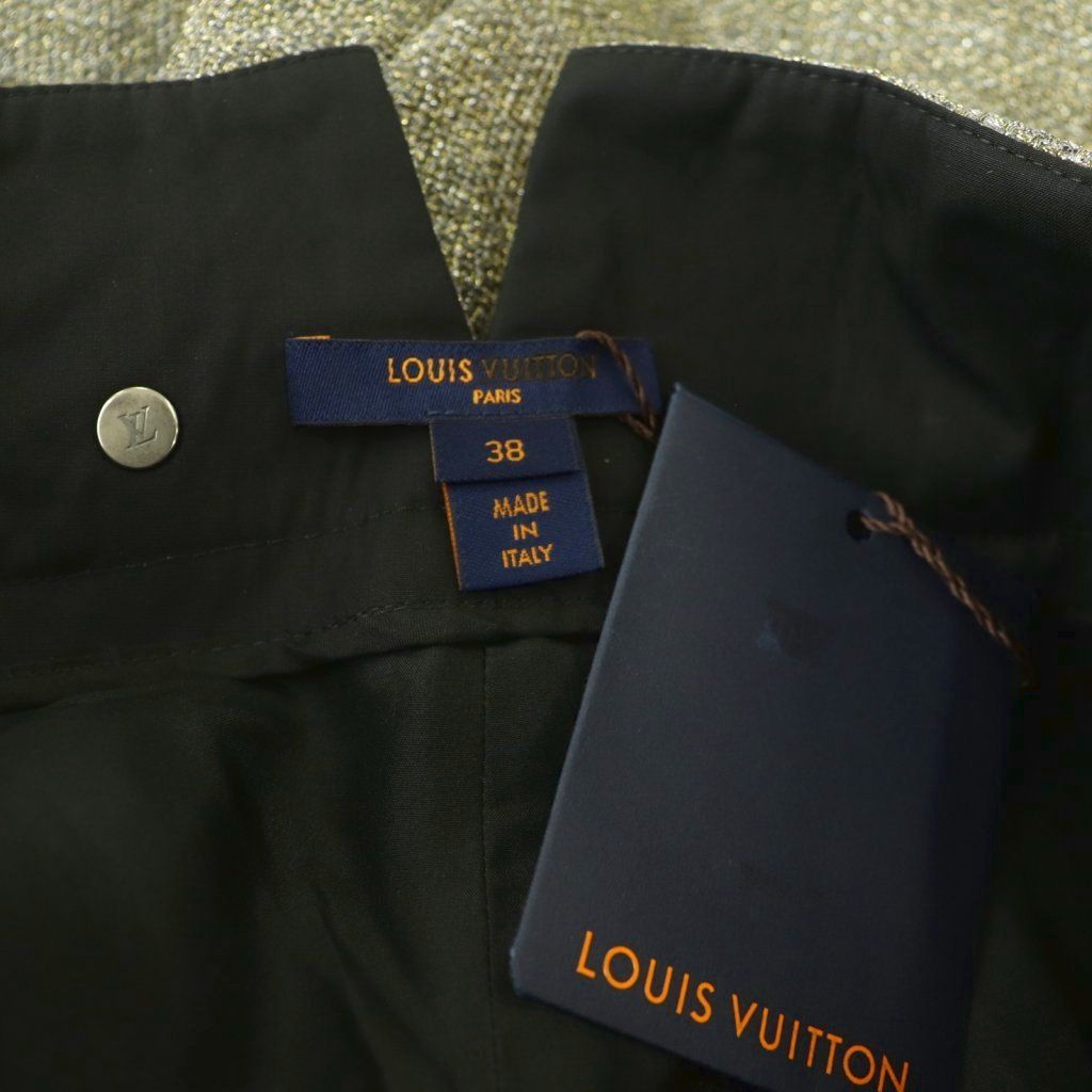 Louis Vuitton Cropped Pants Lame Side Line 38 Silver Color Black SY — view 6