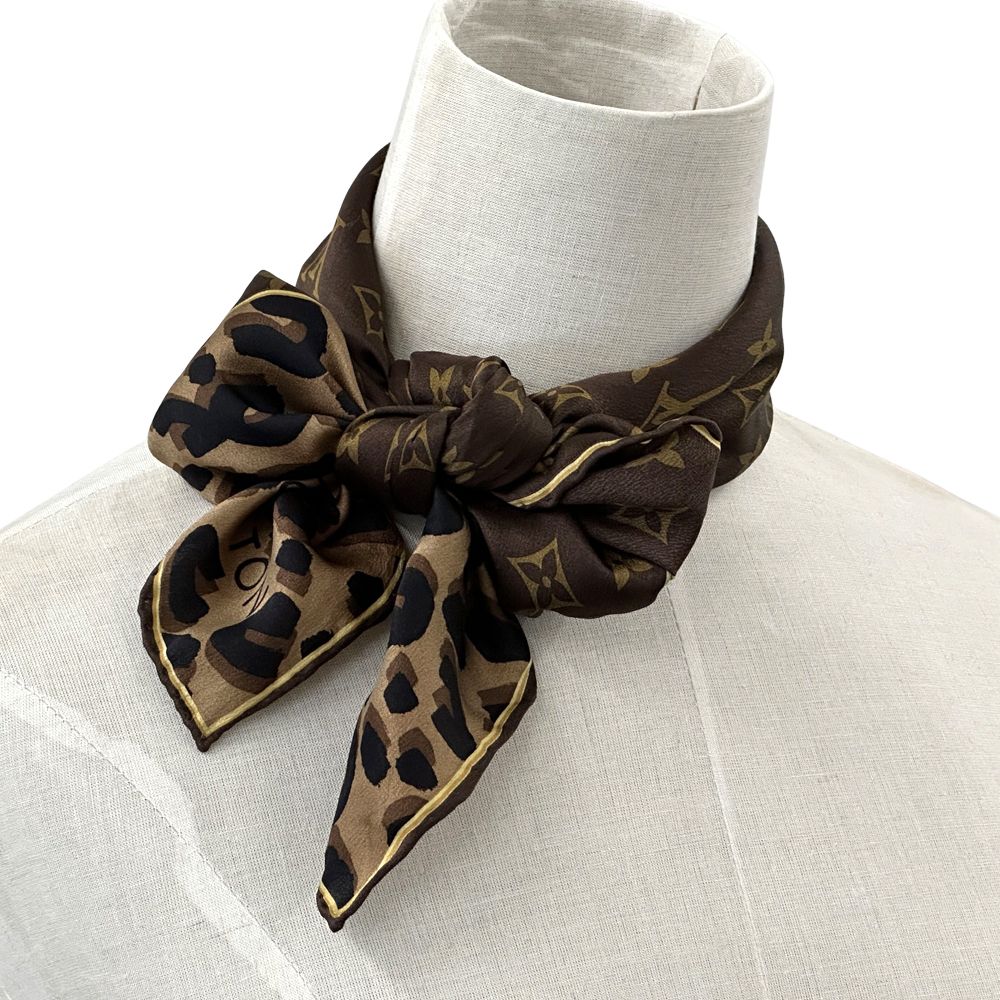Louis Vuitton Scarf Monogram Silk Carre Denim Noir Black Large — view 5