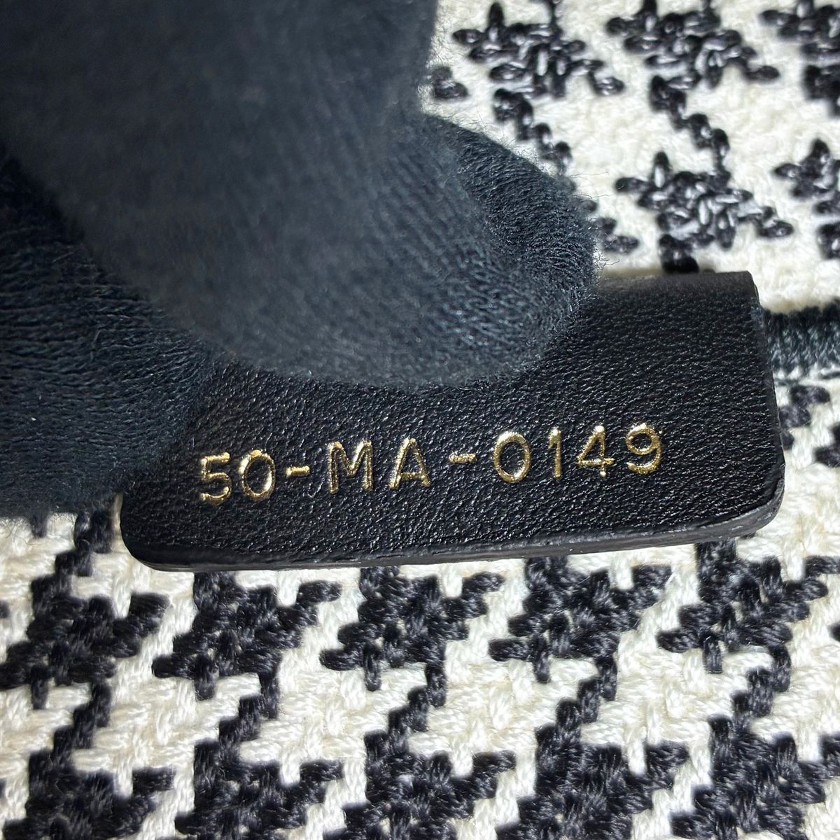 Dior Book Tote Houndstooth Black White — view 7