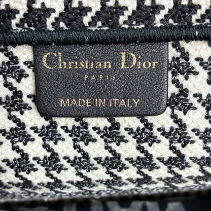 Dior Book Tote Houndstooth Black White — view 6