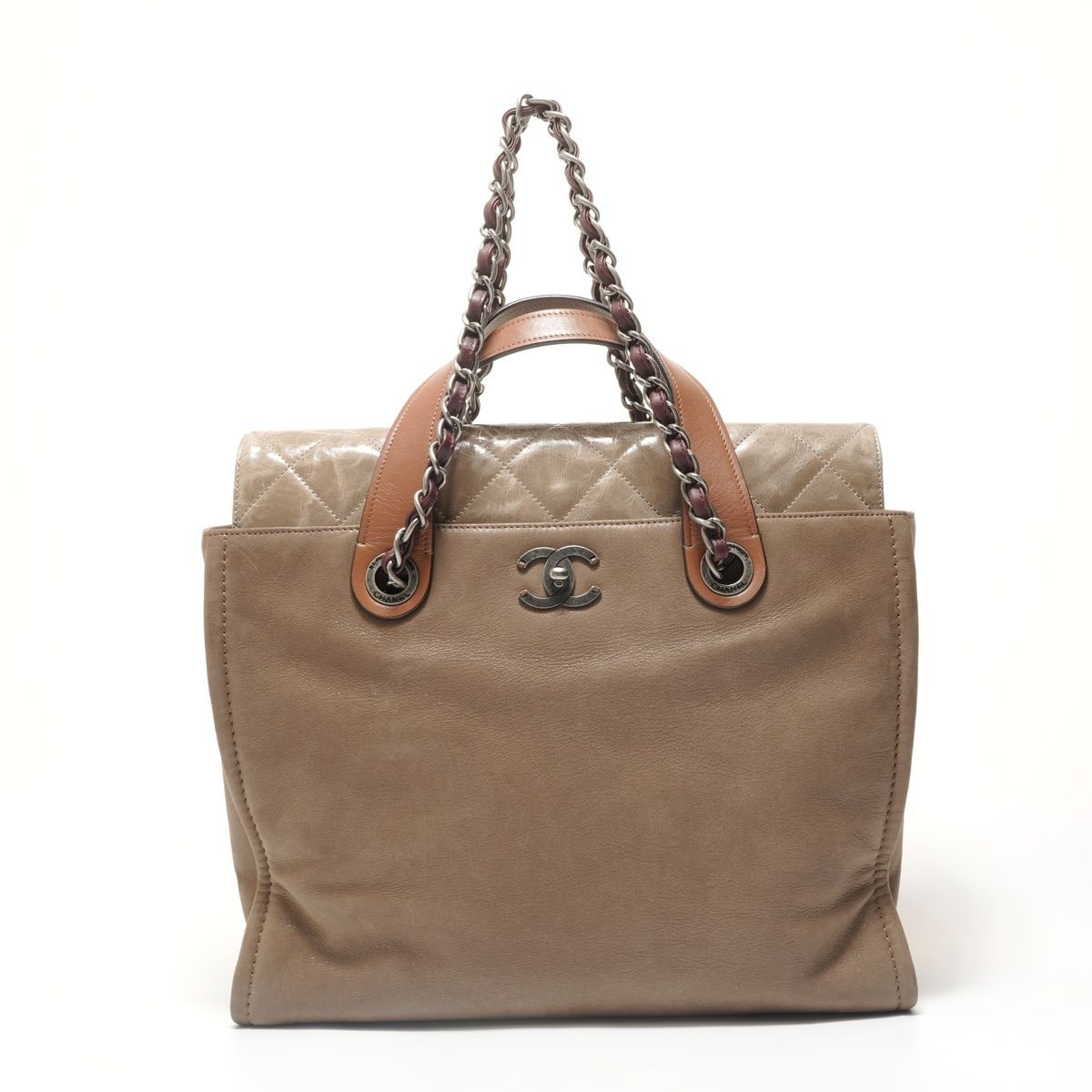 Chanel Shoulder Bag in the Mix Portobello