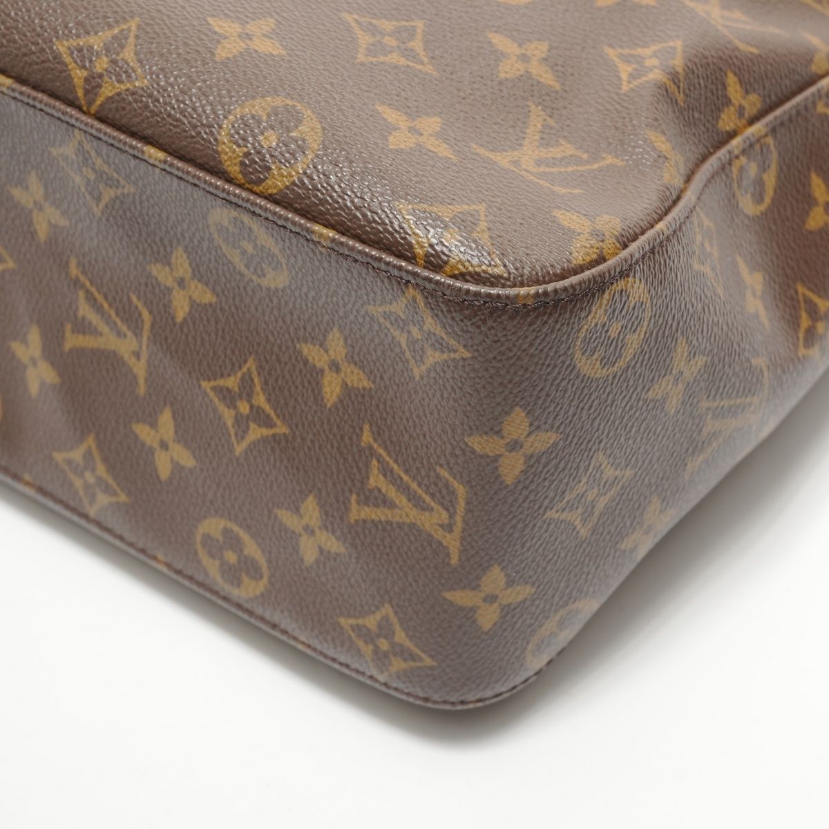 Louis Vuitton Shoulder Bag Monogram Looping GM — view 6