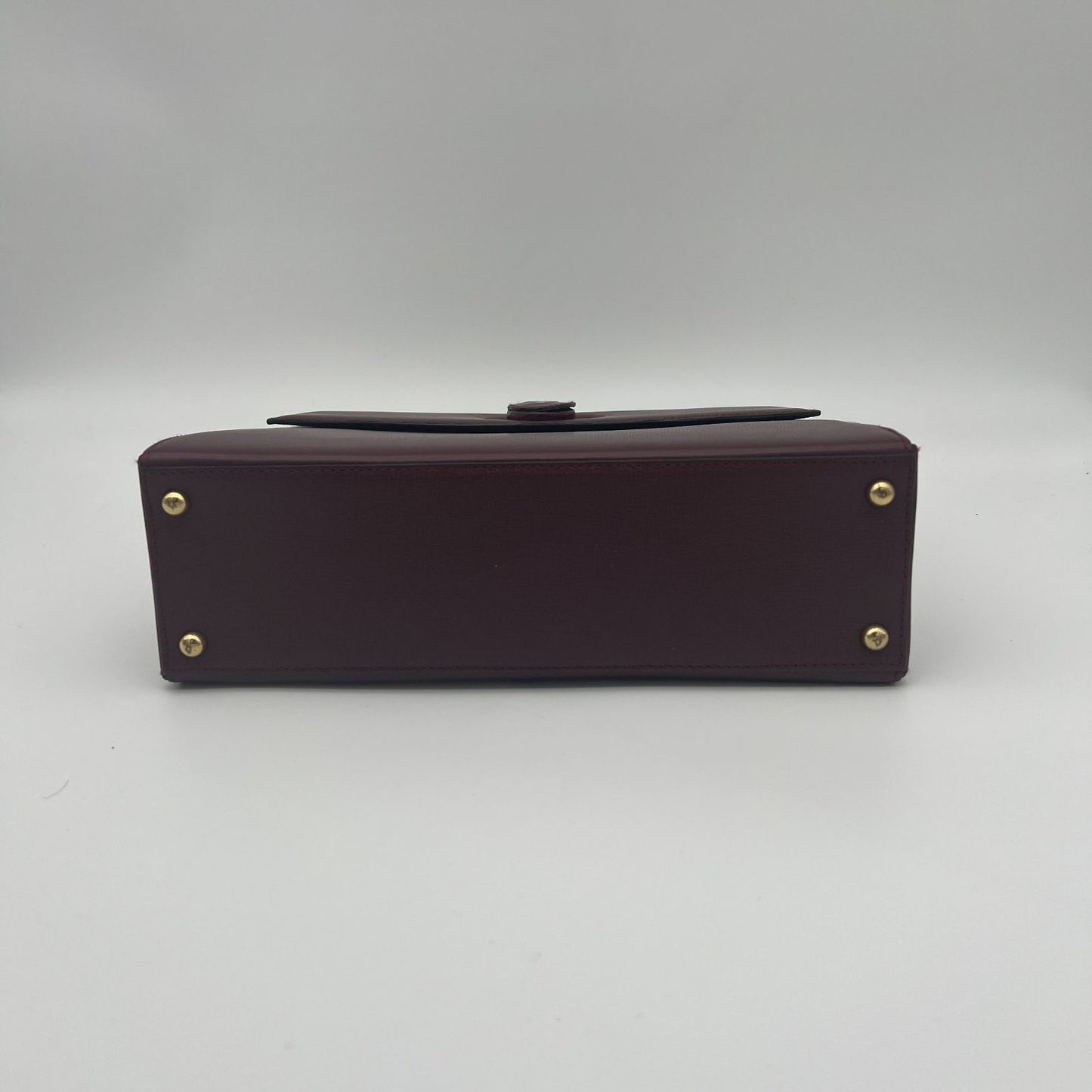 Cartier Must Line Flap Bag Handbag Calfskin Leather Bordeaux Gold — view 5