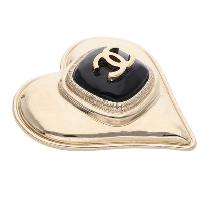 Chanel CC Logo Brooch — view 4
