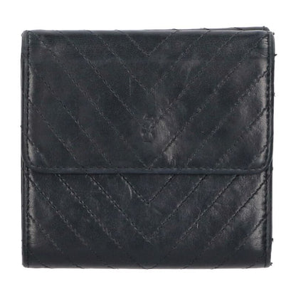 Chanel Chez Blanc Lambskin Hook Compact Wallet — view 2