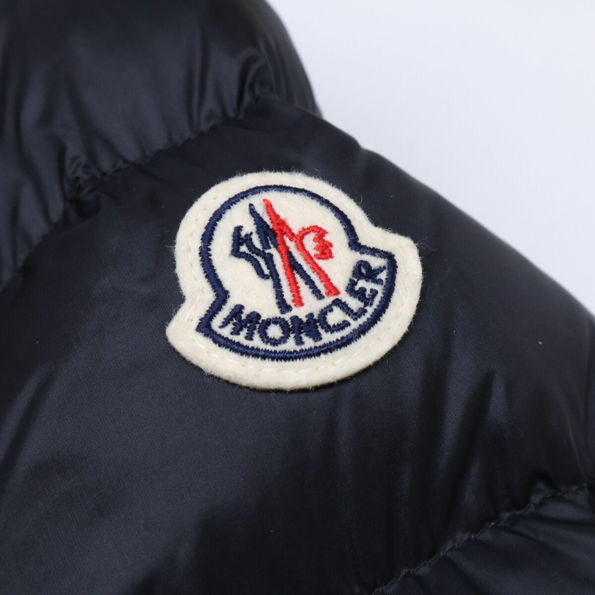 Moncler Hirma Fu Dead Down Jacket 00 — view 9