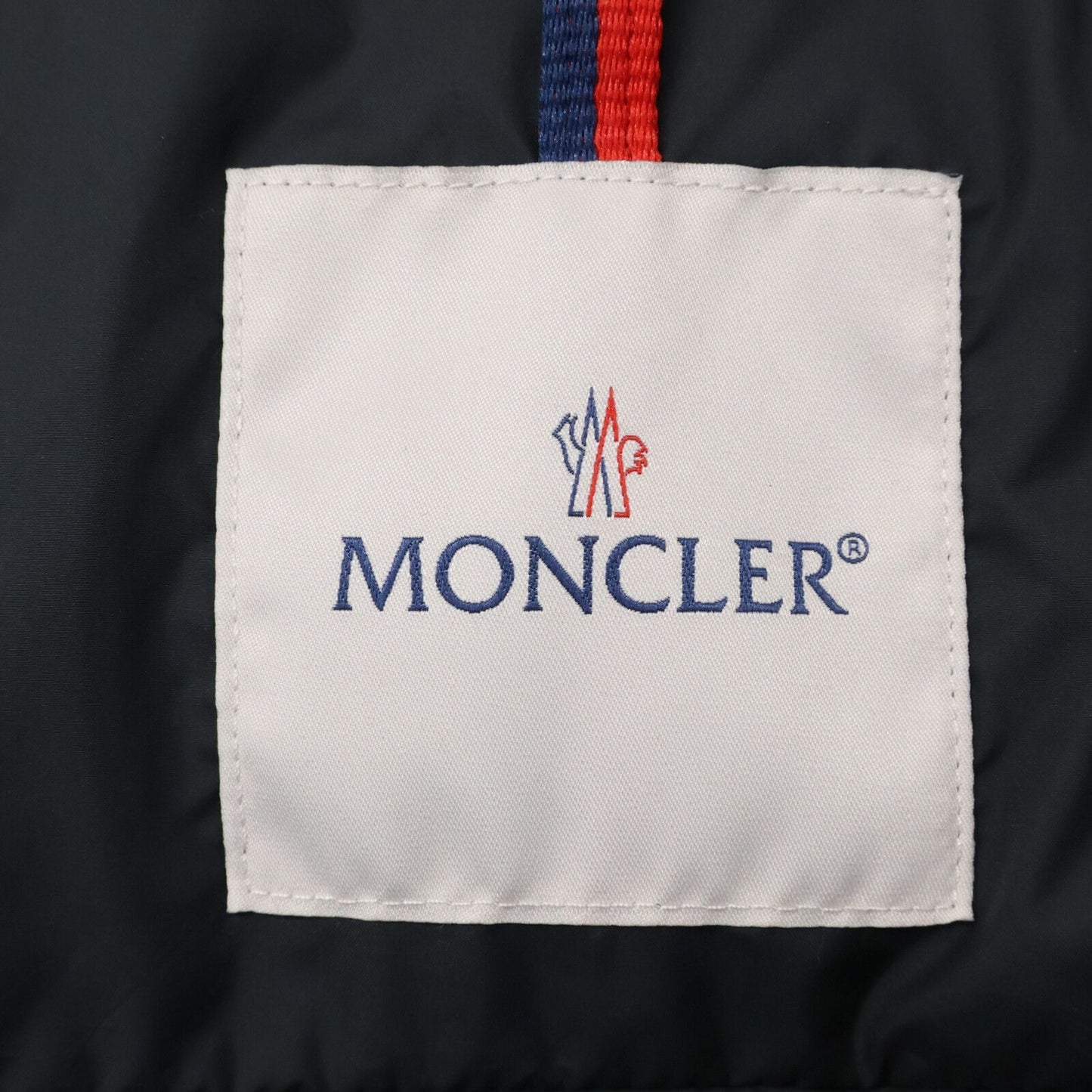 Moncler Made Vermeille Lightweight Short Down Jacket — view 5