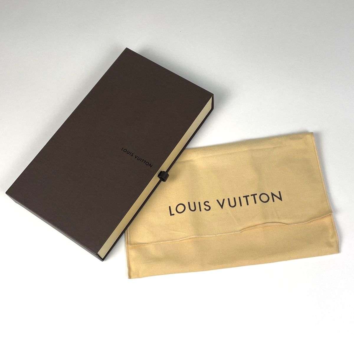 Louis Vuitton Zippy Organizer Round Zip Wallet Monogram Brown — view 9
