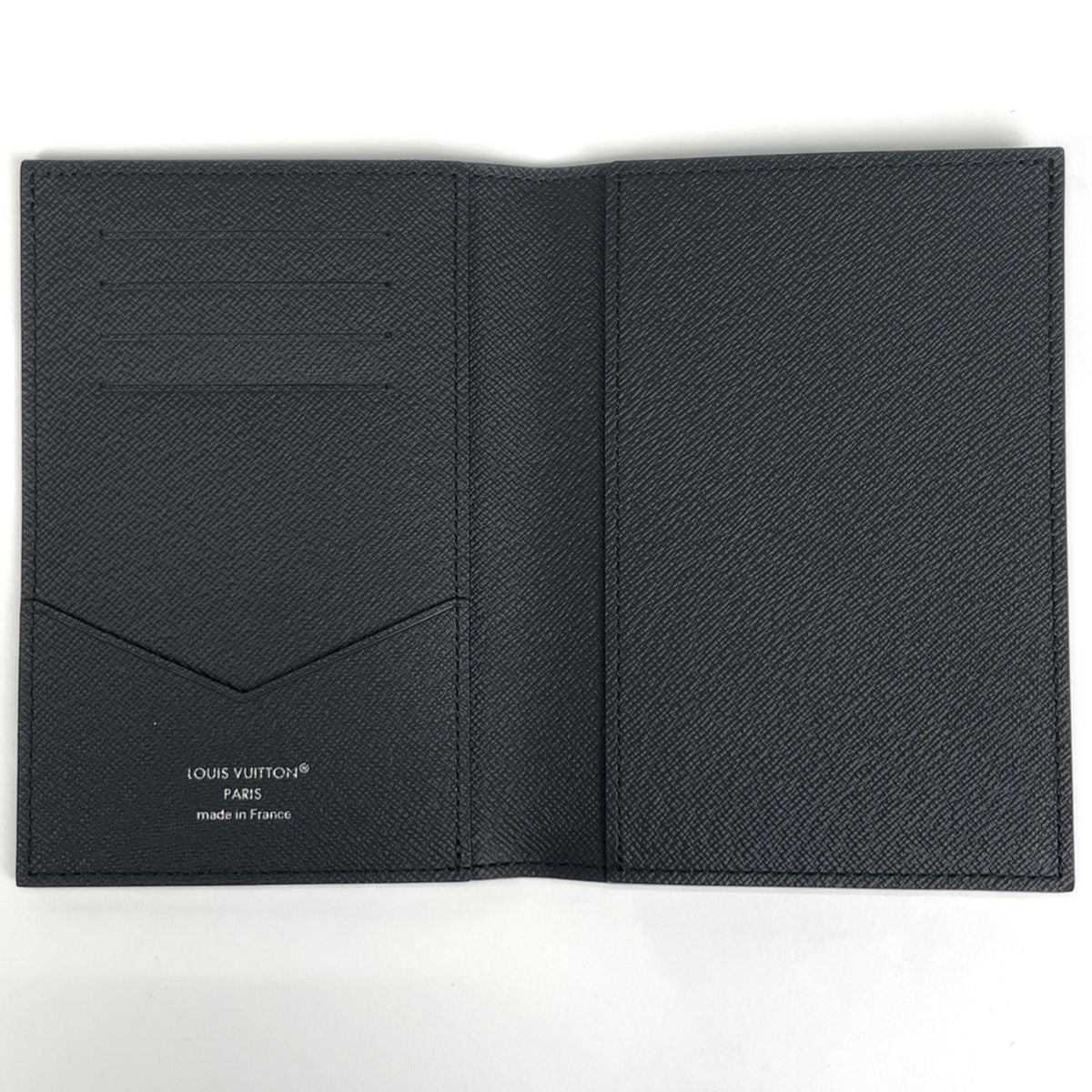 Louis Vuitton Couverture Passport NM Holder Monogram Eclipse Noir — view 6