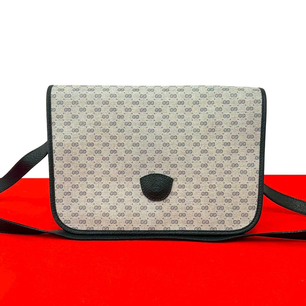 Gucci Vintage Micro GG Logo Leather Shoulder Bag Pochette Navy