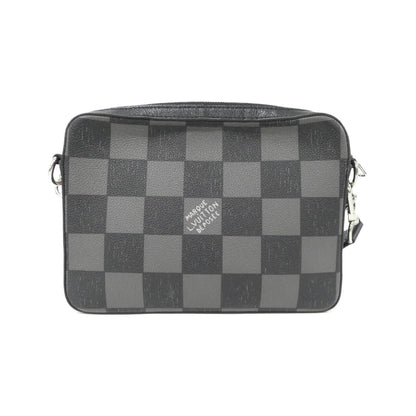 Louis Vuitton Damier Checkerboard Trio Messenger Shoulder Bag — view 2
