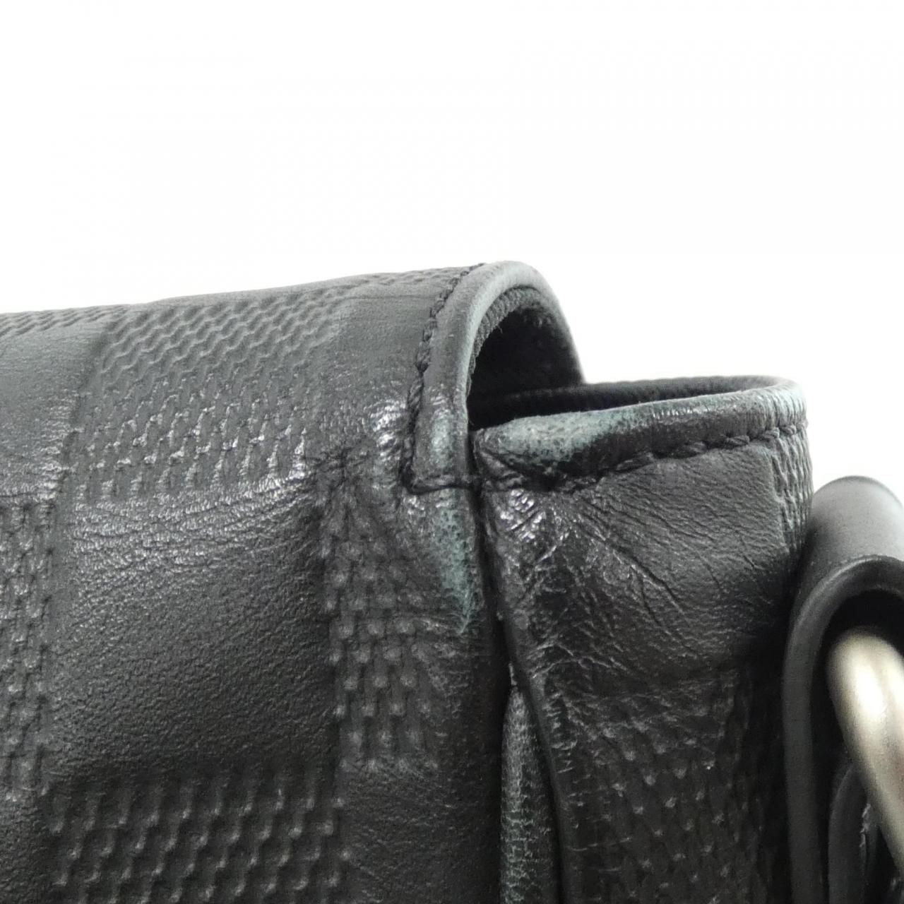 Louis Vuitton Damier Infini District MM Shoulder Bag — view 5