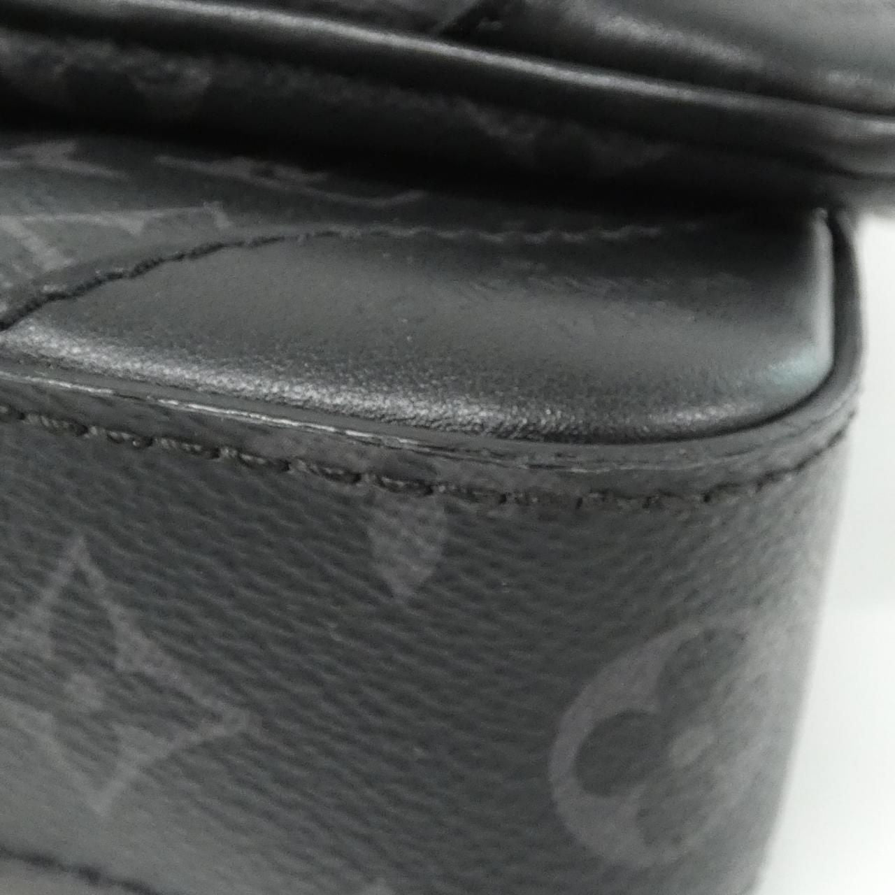 Louis Vuitton Monogram Eclipse Reverse Trio Messenger Shoulder Bag — view 3