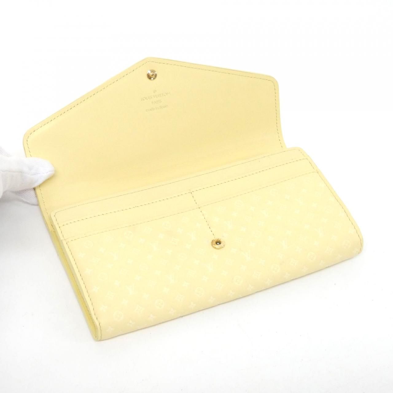 Louis Vuitton Nanog Lambskin Portefeuille Sarah Wallet — view 6
