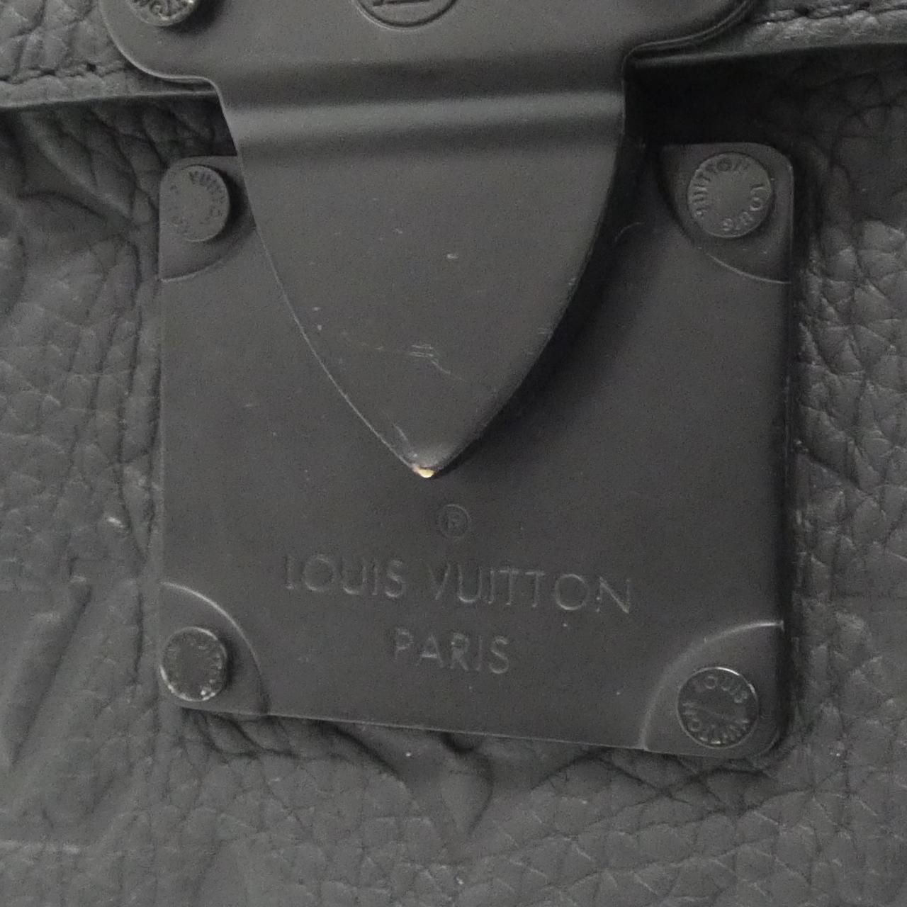 Louis Vuitton Taurillon Monogram S Rock Vertical Wearable Wallet Shoulder Bag — view 4