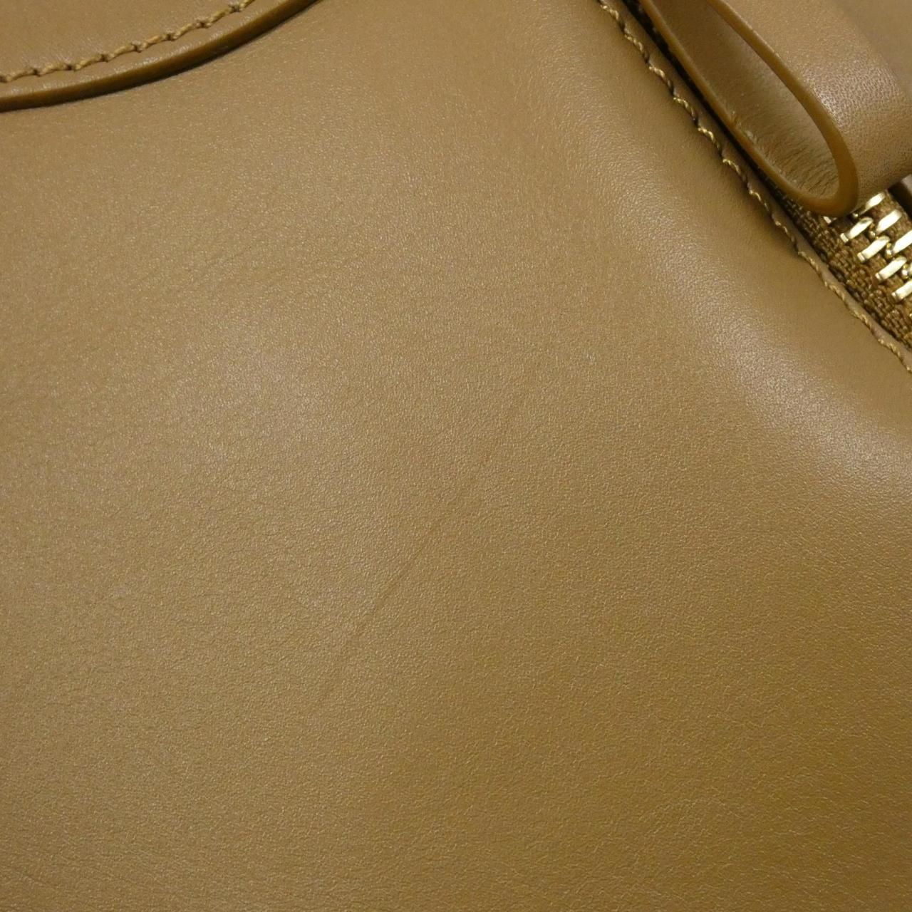 Loewe Hammock Compact Shoulder Bag — view 5
