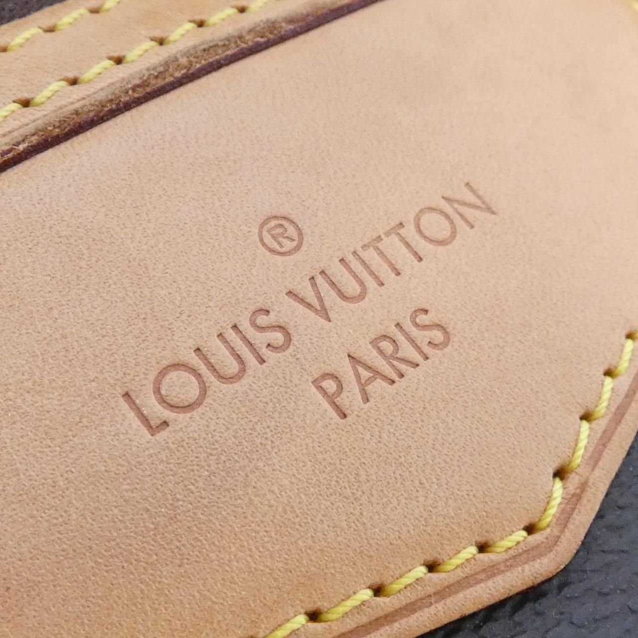 Louis Vuitton Monogram Retiro PM Bag — view 6