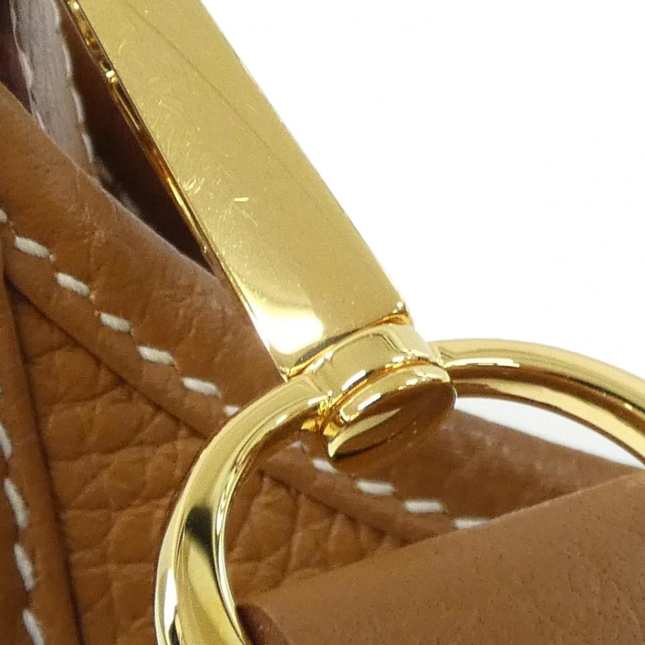 Hermes Evelyne 3 PM Shoulder Bag — view 4