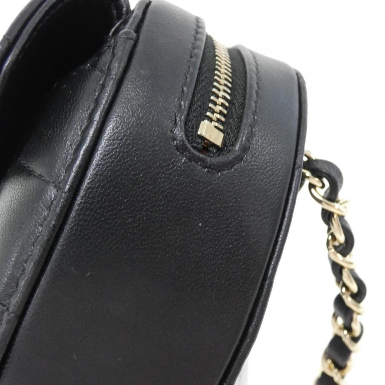 Chanel Waist Bag Belt Bag Black — view 5