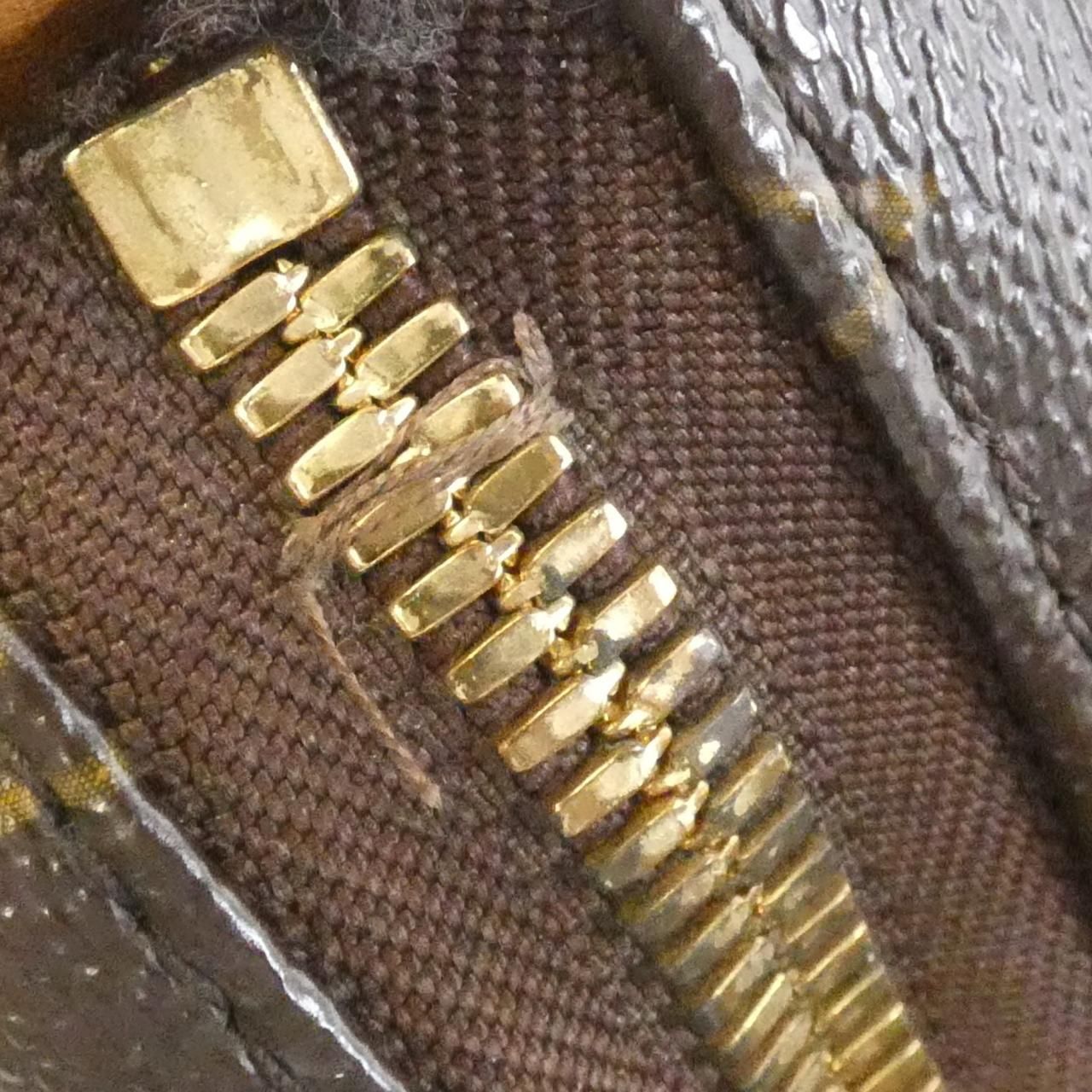 Louis Vuitton Monogram Sully PM Shoulder Bag — view 5