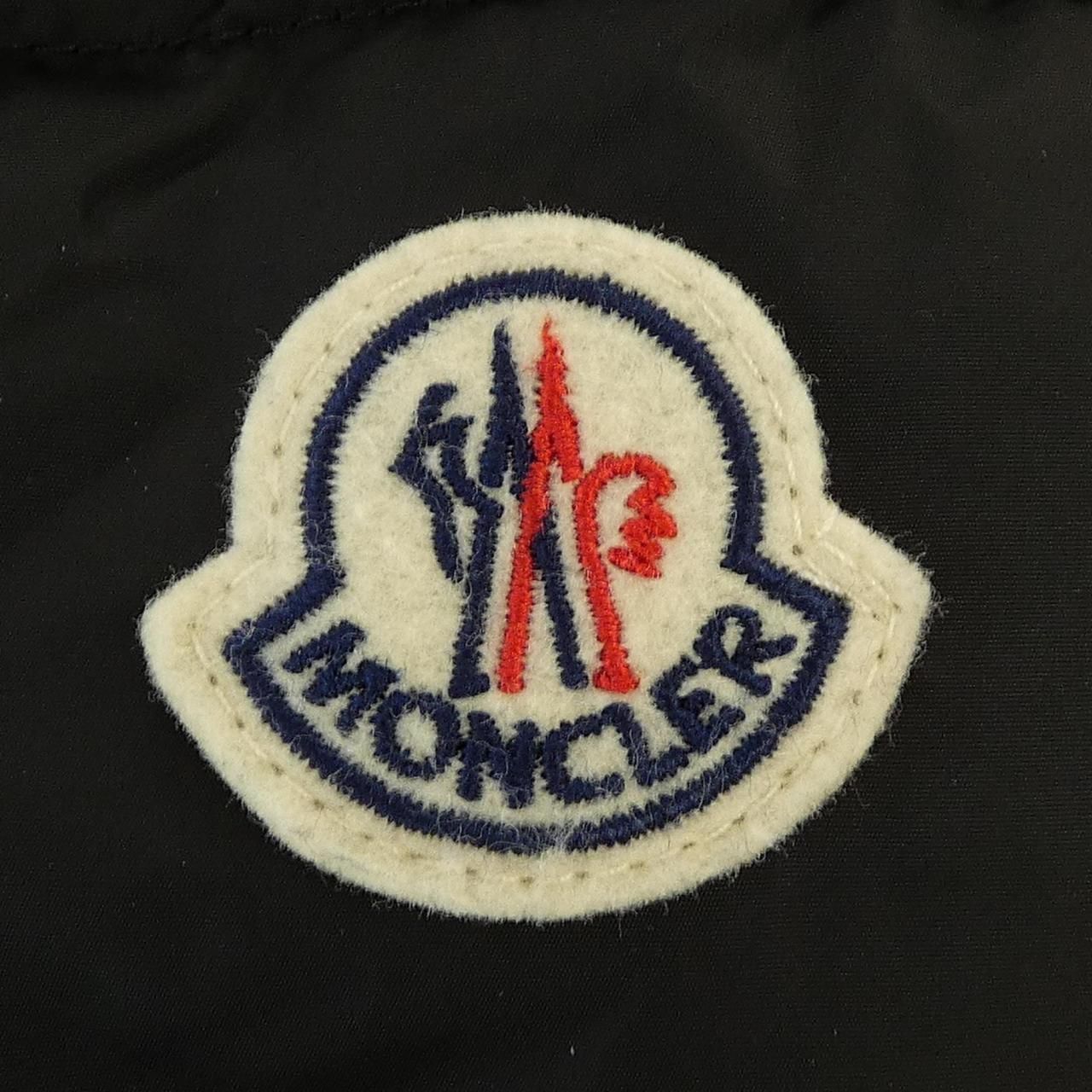 Moncler Talev Down Jacket Coat — view 9