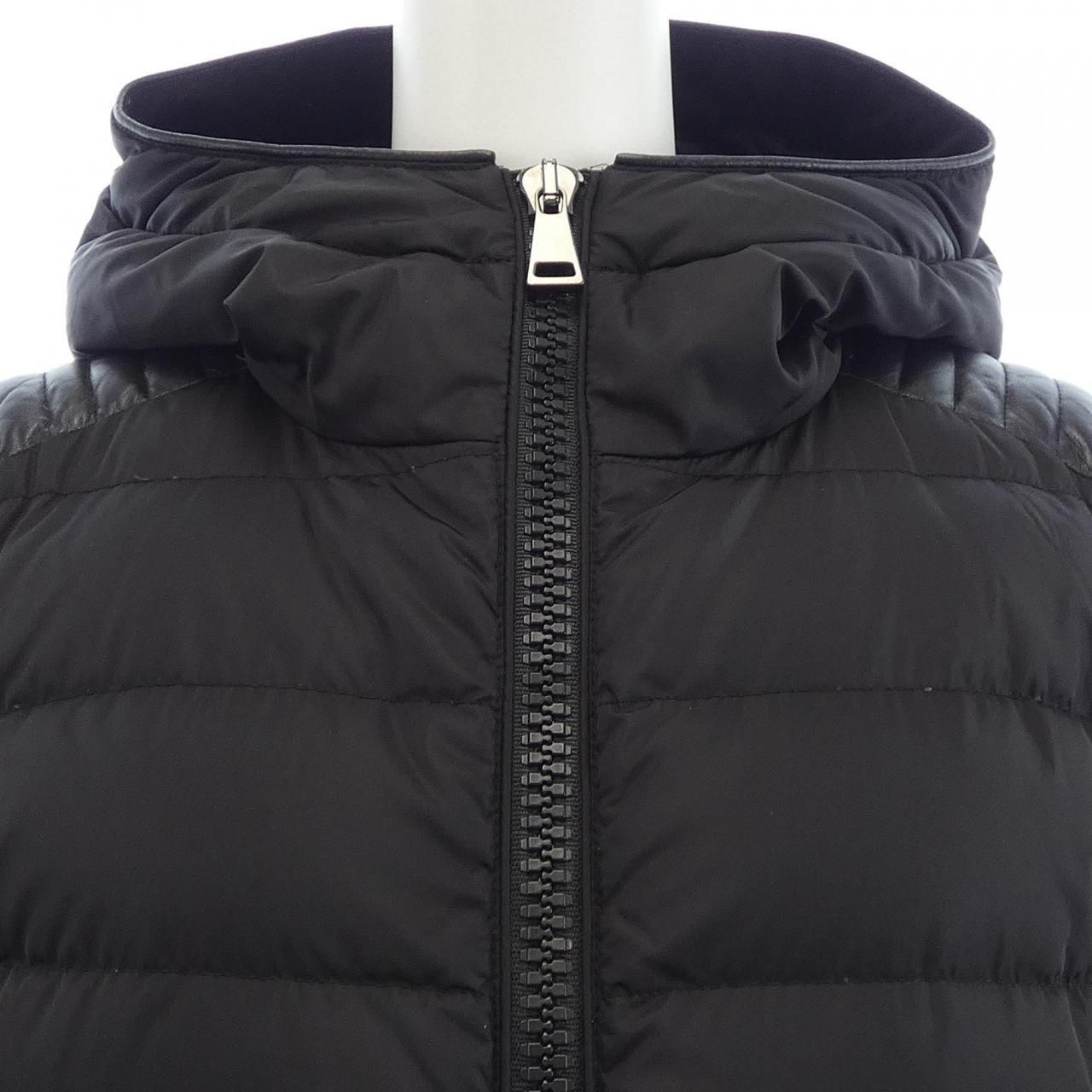 Moncler Talev Down Jacket Coat — view 7