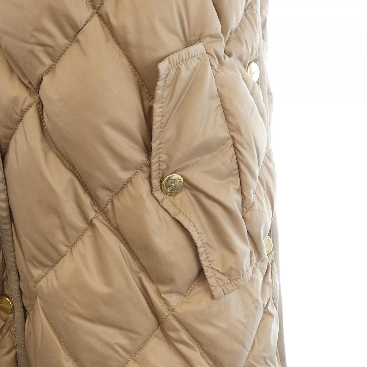 Max Mara the Cube Down Jacket Vest — view 6