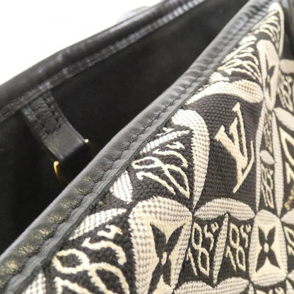Louis Vuitton Neverfull MM Bag — view 3