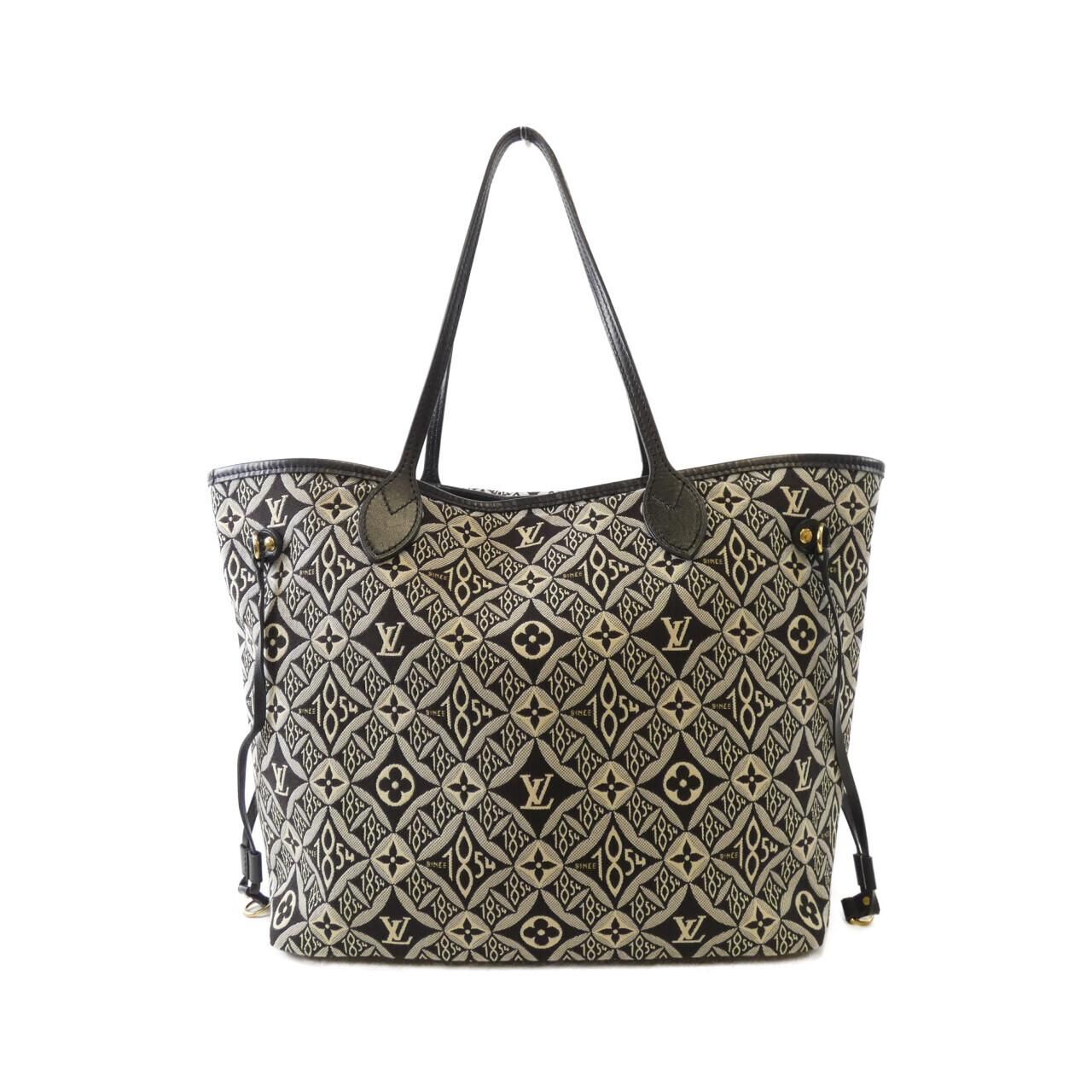 Louis Vuitton Neverfull MM Bag